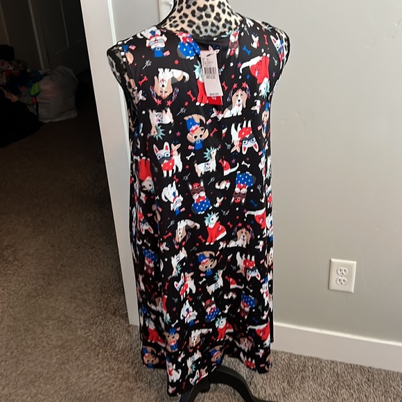 Adorable patriotic dress - Picture 4 of 6